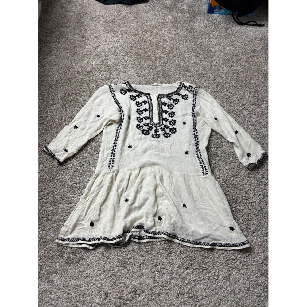 Illa Illa Cream Boho Embroidered Peasant Tunic Top Black Floral 3/4 Sleeve Small